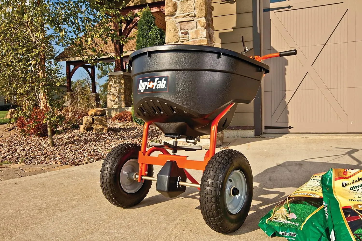 Push Broadcast Spreader, 130-lb Capacity