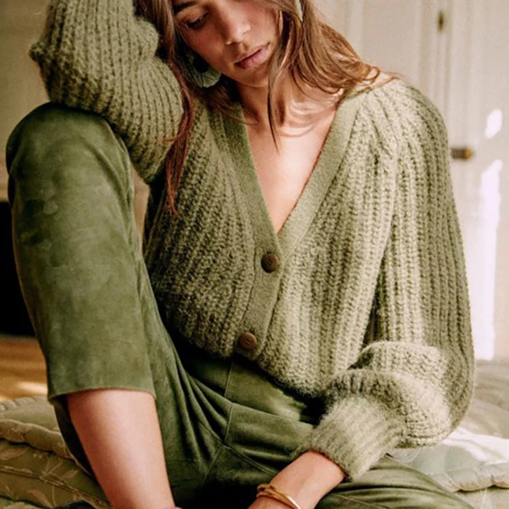 

Chunky Button Knitted Cardigan Sweater Women Long Sleeve Casual V Neck Knitwear Elegant Versatile Female Autumn Winter Tops