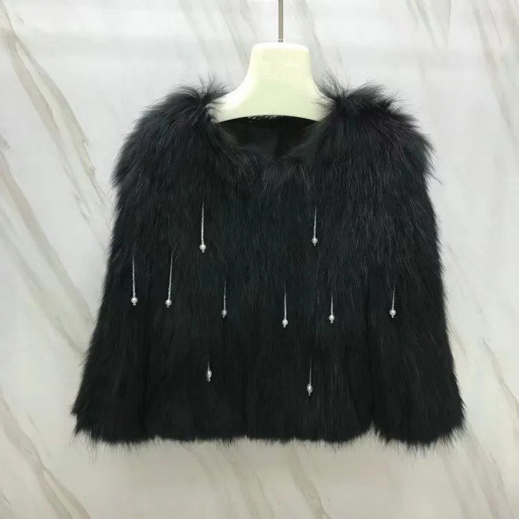 

Women's Artificial Fox Fur Pearl Tassel Coat Winter New Style