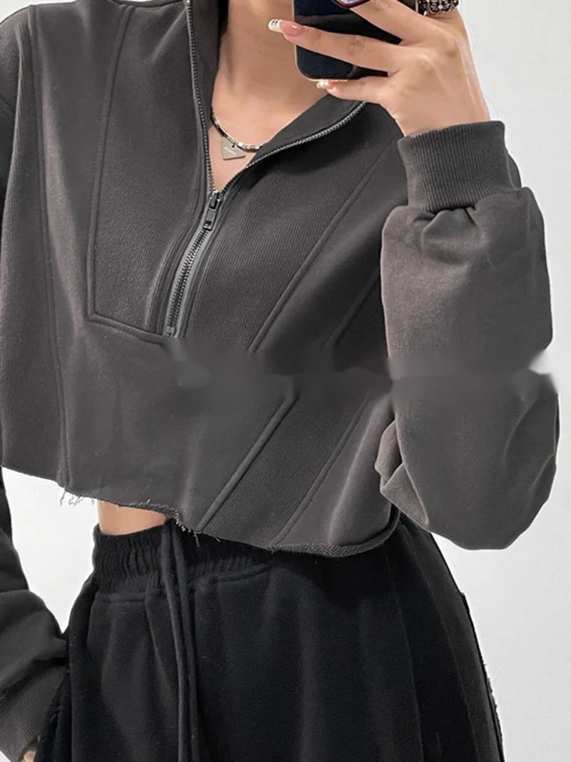 

2023, спортивный пуловер с воротником-стойкой и застежкой-молнией