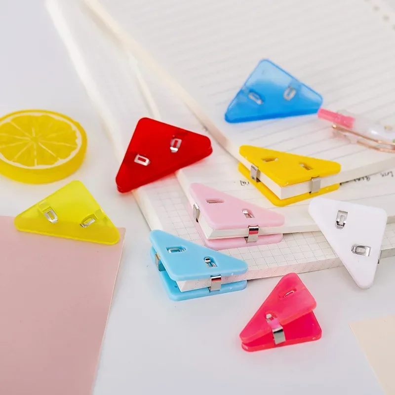 1pcs Kawaii 삼각형 파일 종이 클립 파일 색인 사진 클램프 페이지 홀더 한국어 편지지 사무실 책상 주최자
