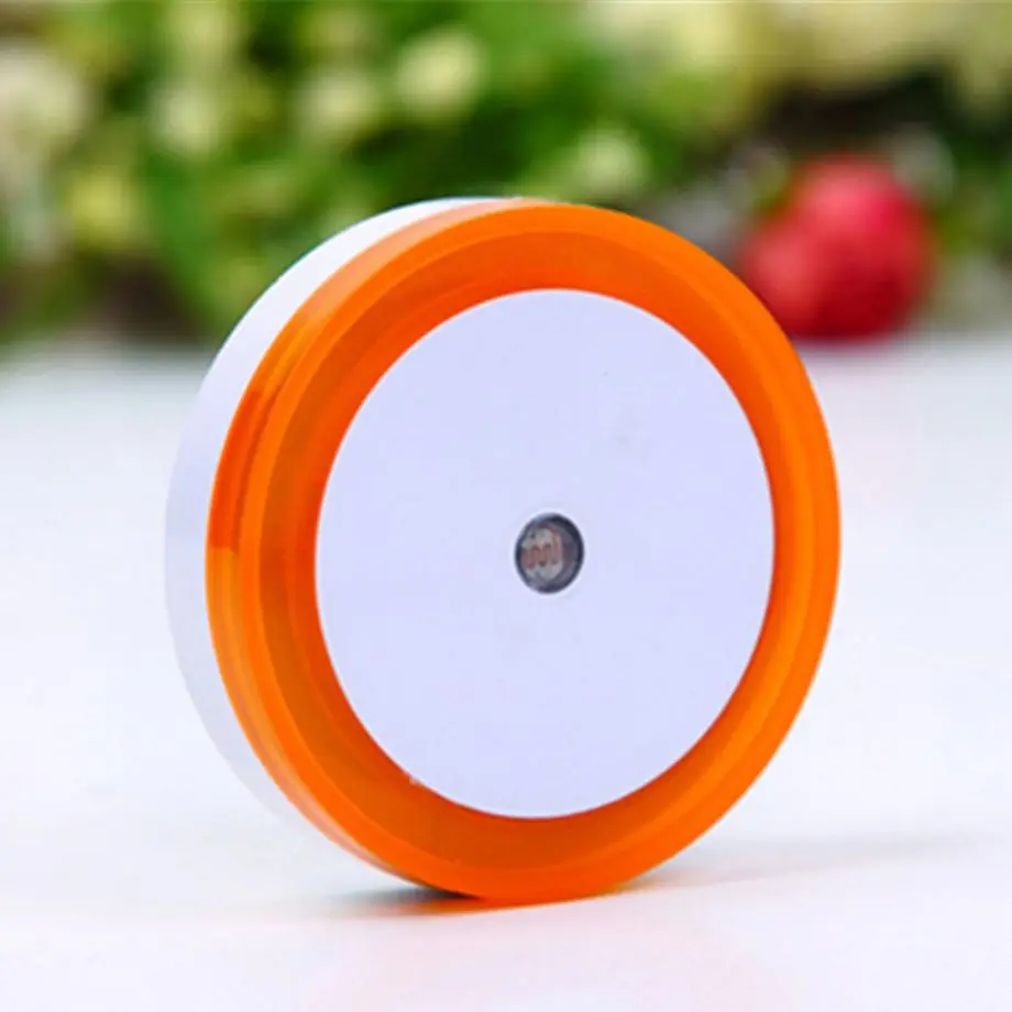Energy-Efficient Smart LED Nightlight with Dusk-to-Dawn Sensor for Bedrooms, Bathrooms, and Hallways