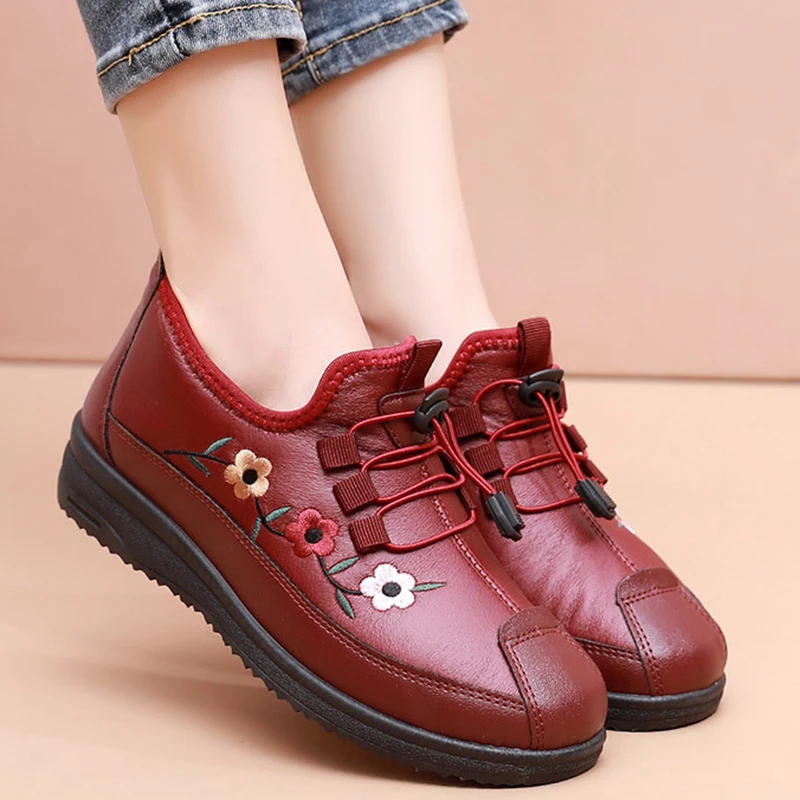 Feerldi Mom Leather Fur Moccasins Women Sport Sneaker for Elderly Female Soft Warm Comfortable Loafers Size 41