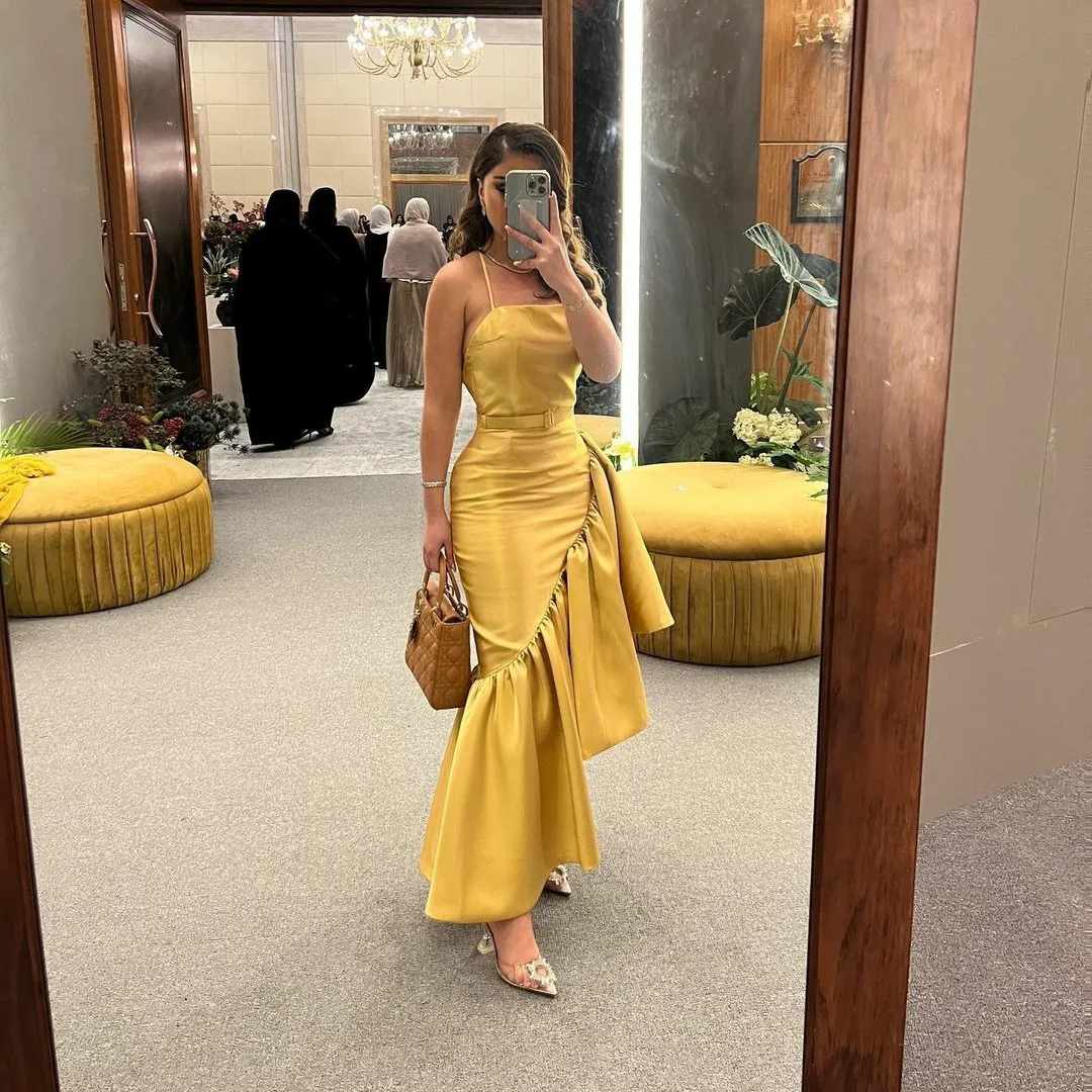 

Elegant Long Satin Yellow Evening Dresses With Ruffles Muslim فساتين السهرة Hi-Lo Pleated Asymmetrical Robe de soirée for Women
