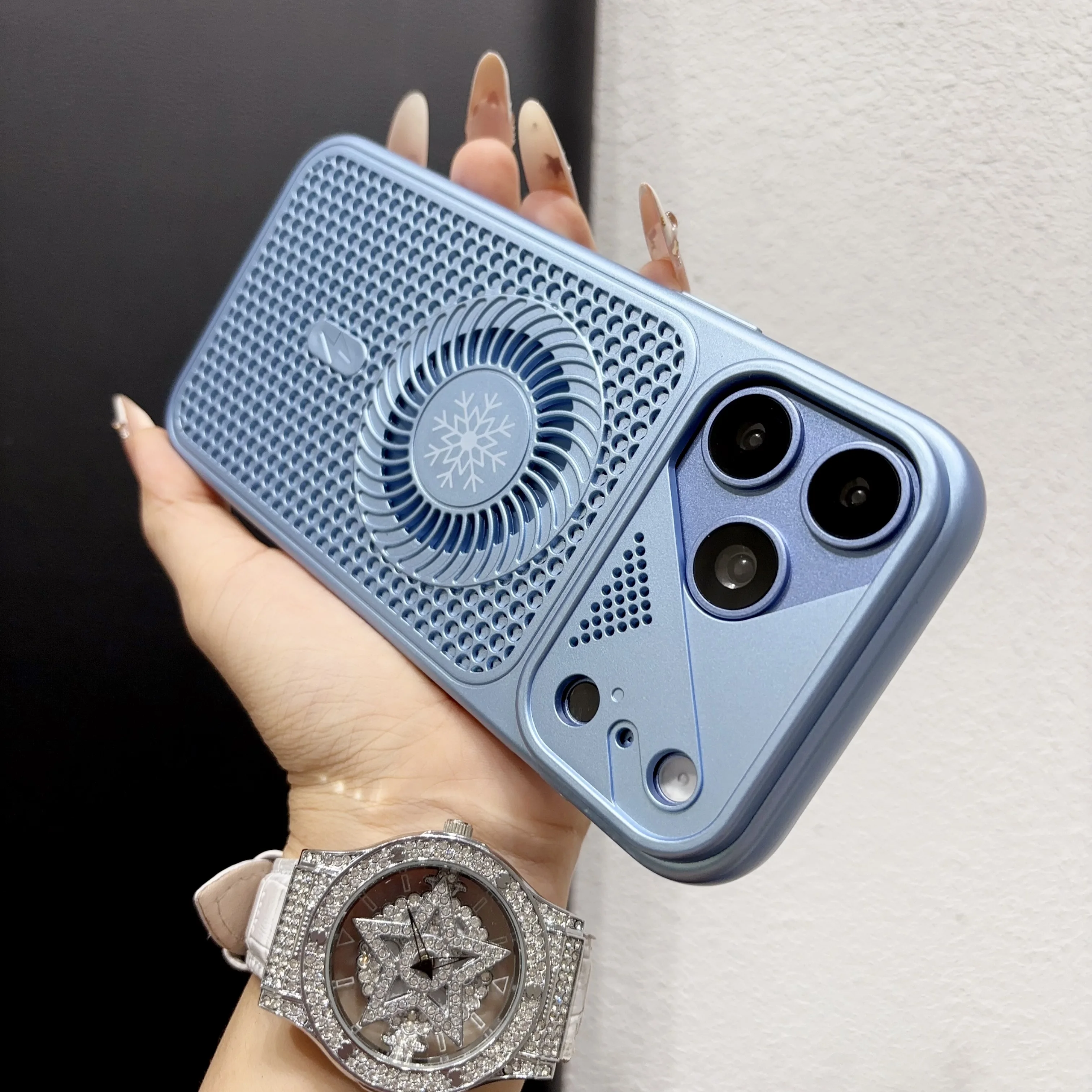 Magnetic Hollow Ice Cooling Phone Case - Shockproof Cover, Magsafe-Compatible
