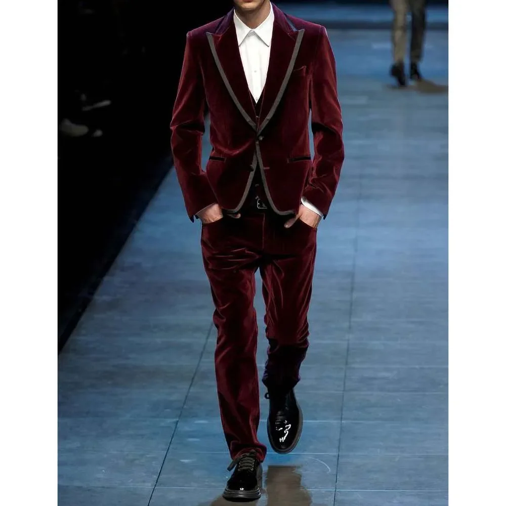 

High-end Peak Lapel Single Breasted Burgundy Velvet Suits for Men Slim Fit Fashion Casual Formal Wedding Groom Tuxedo 3 Piece