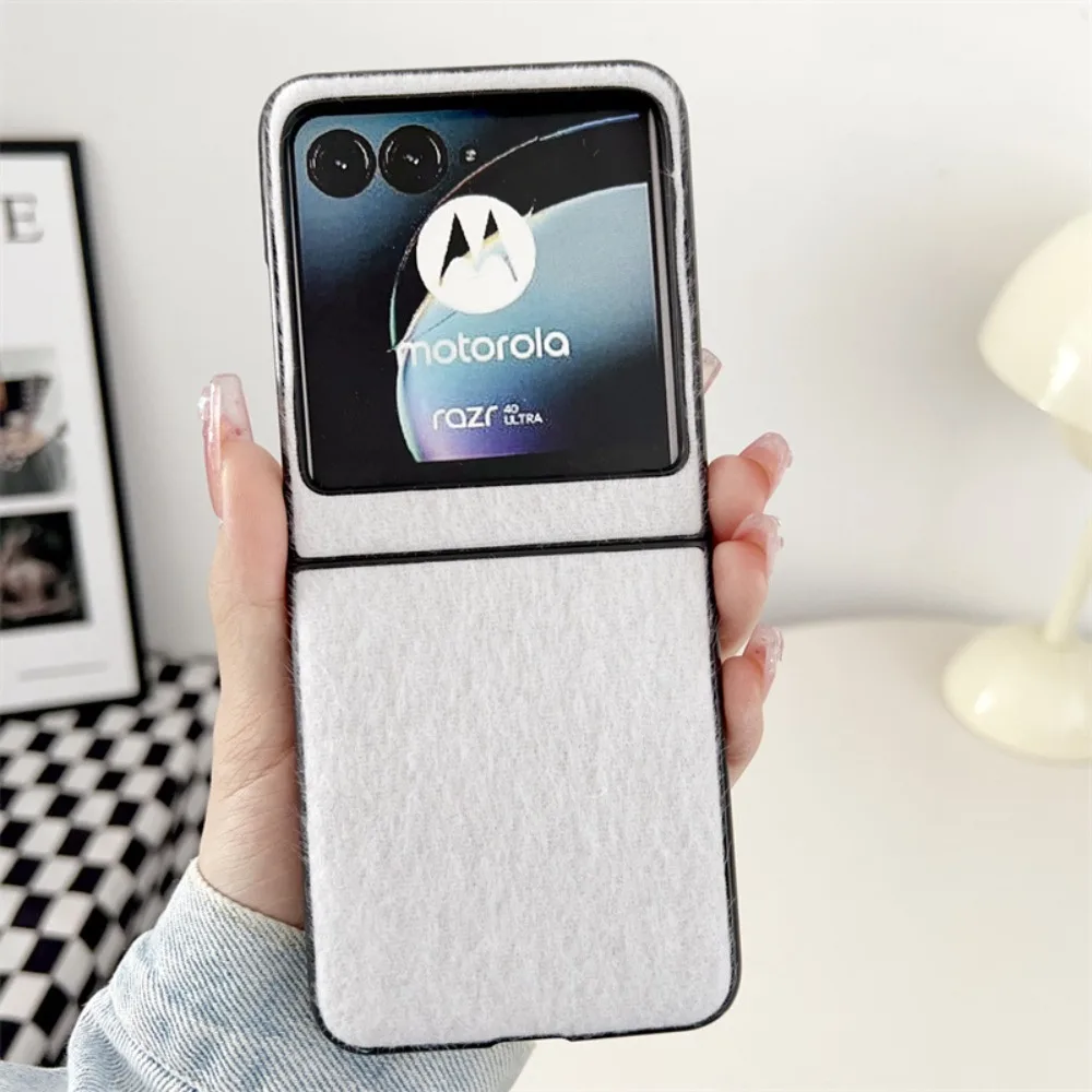 2024 Ultra Plush Fur Leather Protective Phone Case - Premium Hard Shell Cover