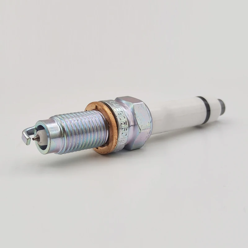 Iridium Spark Plug 4/20pcs 04E905601B For Volkswagen Golf Audi A1 A3 Q3 1.4L 1.6L Jetta Beetle Polo Lavida Santana 04E 905 601B