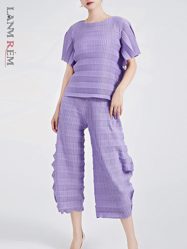

LANMREM Designer Pleated 2 Pieces Set For Women Casual Round Neck Half Sleeves High Waist Wide Leg Trousers 2023 New 2YA3028