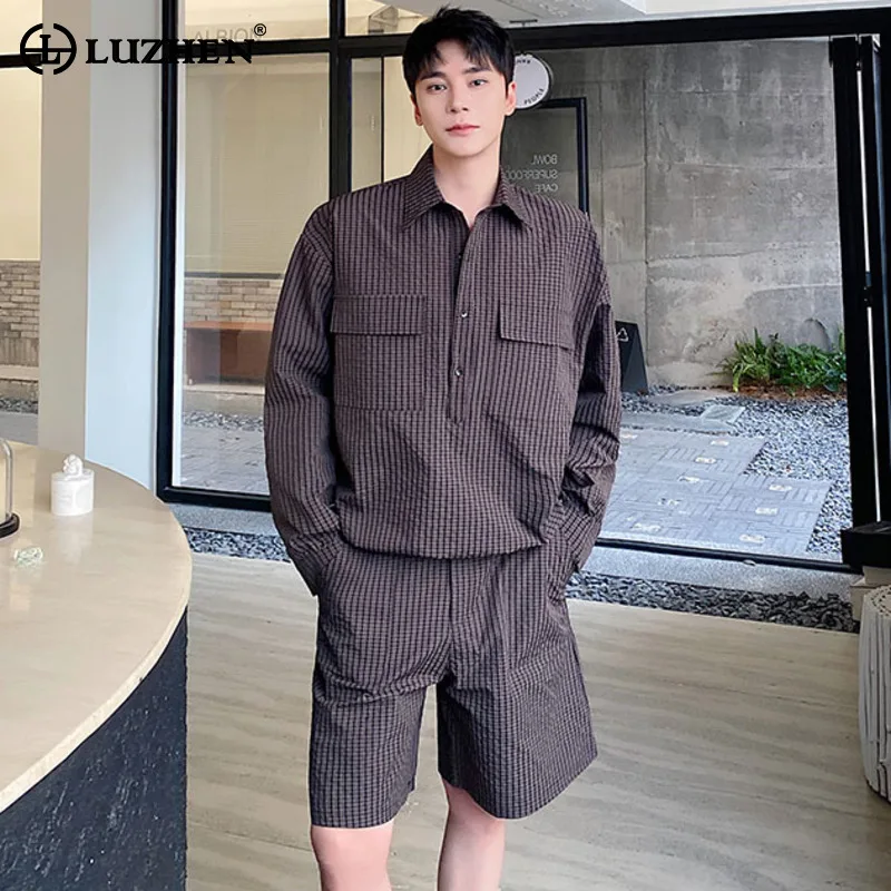 

LUZHEN Stripe Design Solid Color Fashion Long Sleeved Shirt Two-piece Sets Trendy Elegant Men's Short Pants Free Shipping LZ2173