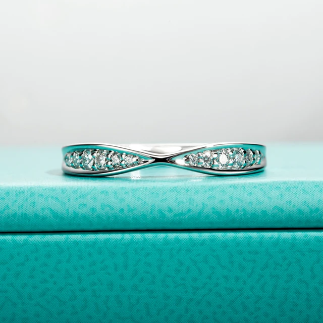 Bow Tie D Color Moissanite Wedding Band Rings Classic 18K Gold Plated 925 Sterling Silver Rings