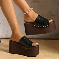 2025 Summer New Rivet Chunky Platform Wedges Women Mules Sandals Punk Thick Sole Slipper Sandals High Heels Sandales Femmes - Image 4