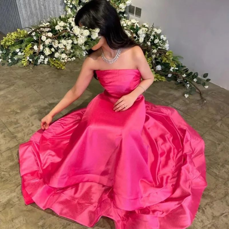 

Red Strapless Mermaid Prom Dresses Sleeveless Formal Evening Dress Saudi Arabia Floor Length Cocktail Party Gowns