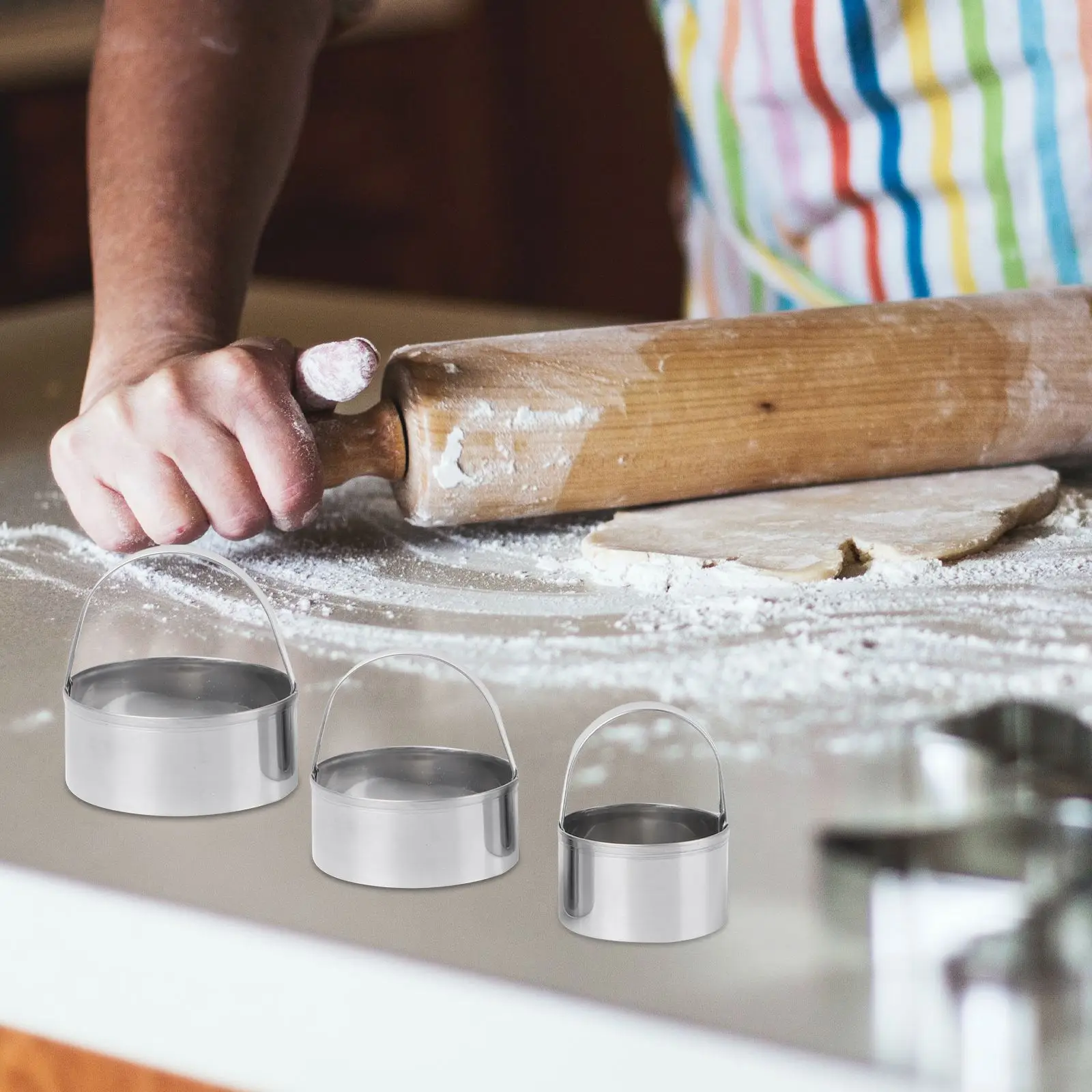 Circle Biscuit Cutter Stainless Steel Round Circle Cookie Cutters Stainless Steel Mold Dough Fondant Cutters with Handle 3Pcs cookie cutter cookie mould fondant cutter pastry cutter