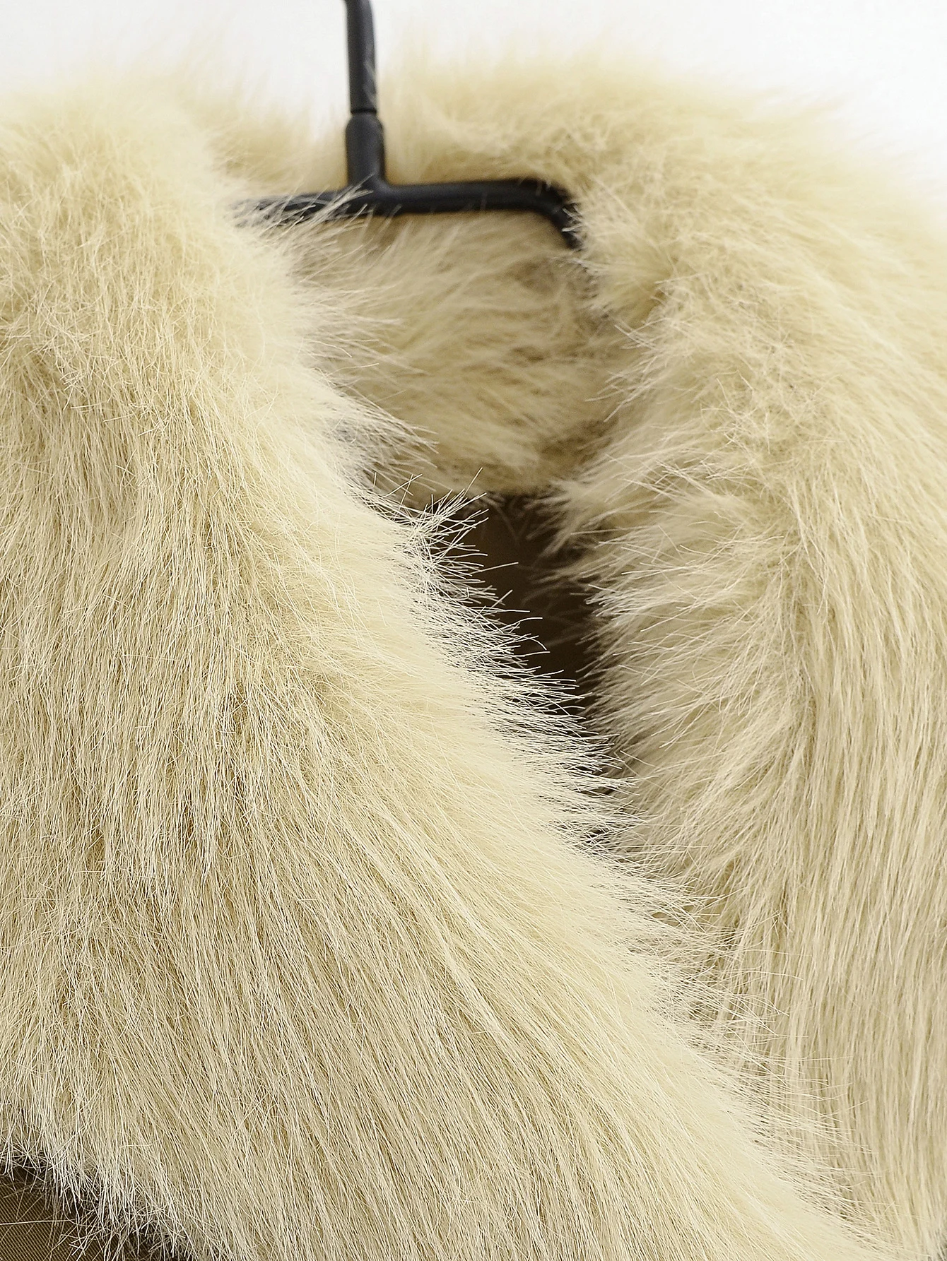 Women Artificial Fur Collar Short Jacket Coat Female Autumn Winter Long Sleeves Horn Button Outerwear Lady Jacket Streetwear