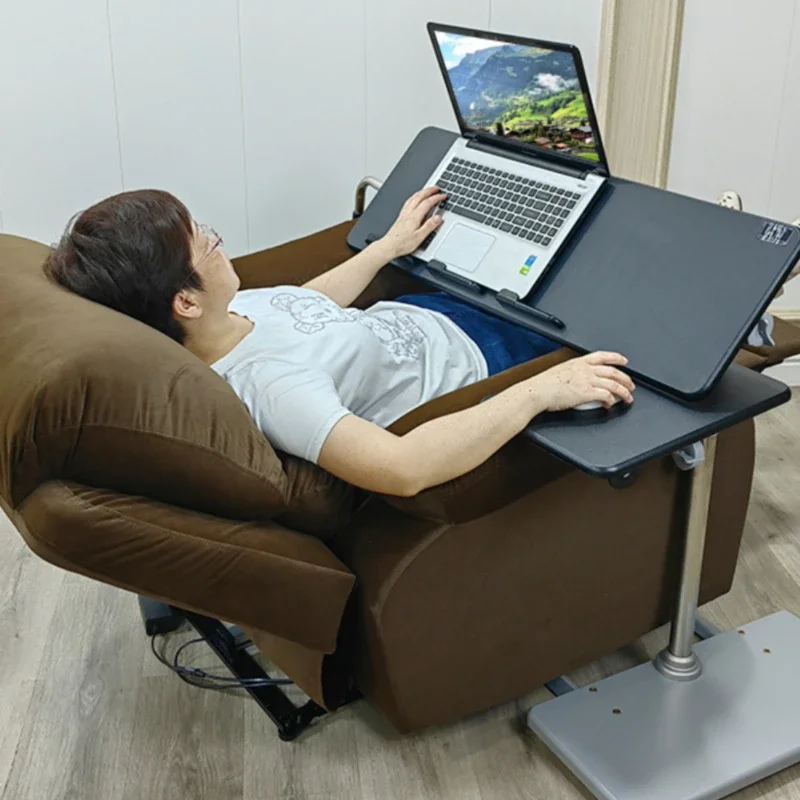 Simple Folding of Laptop Desk by Spacecraft Bedside