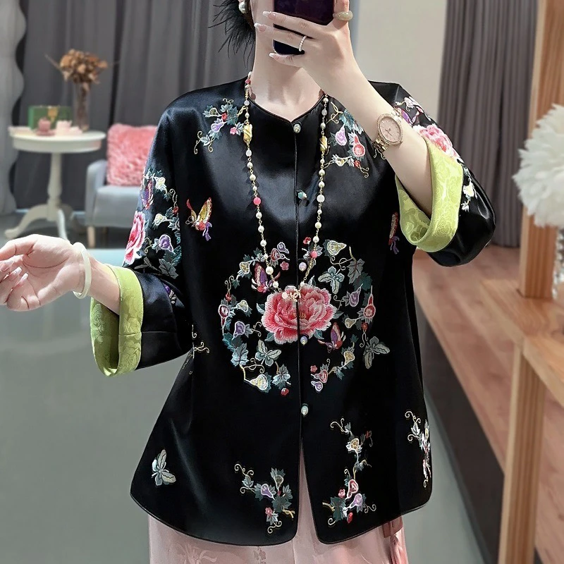 

Autumn 2023 Fashion Design Embroidery Women Reversible Coat Jackets