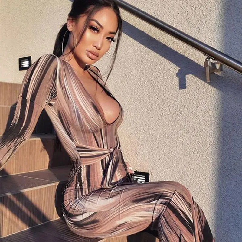 

2022 Spring And Summer Women Deep V Skinny Waist Print With Belt Plus-size Dress