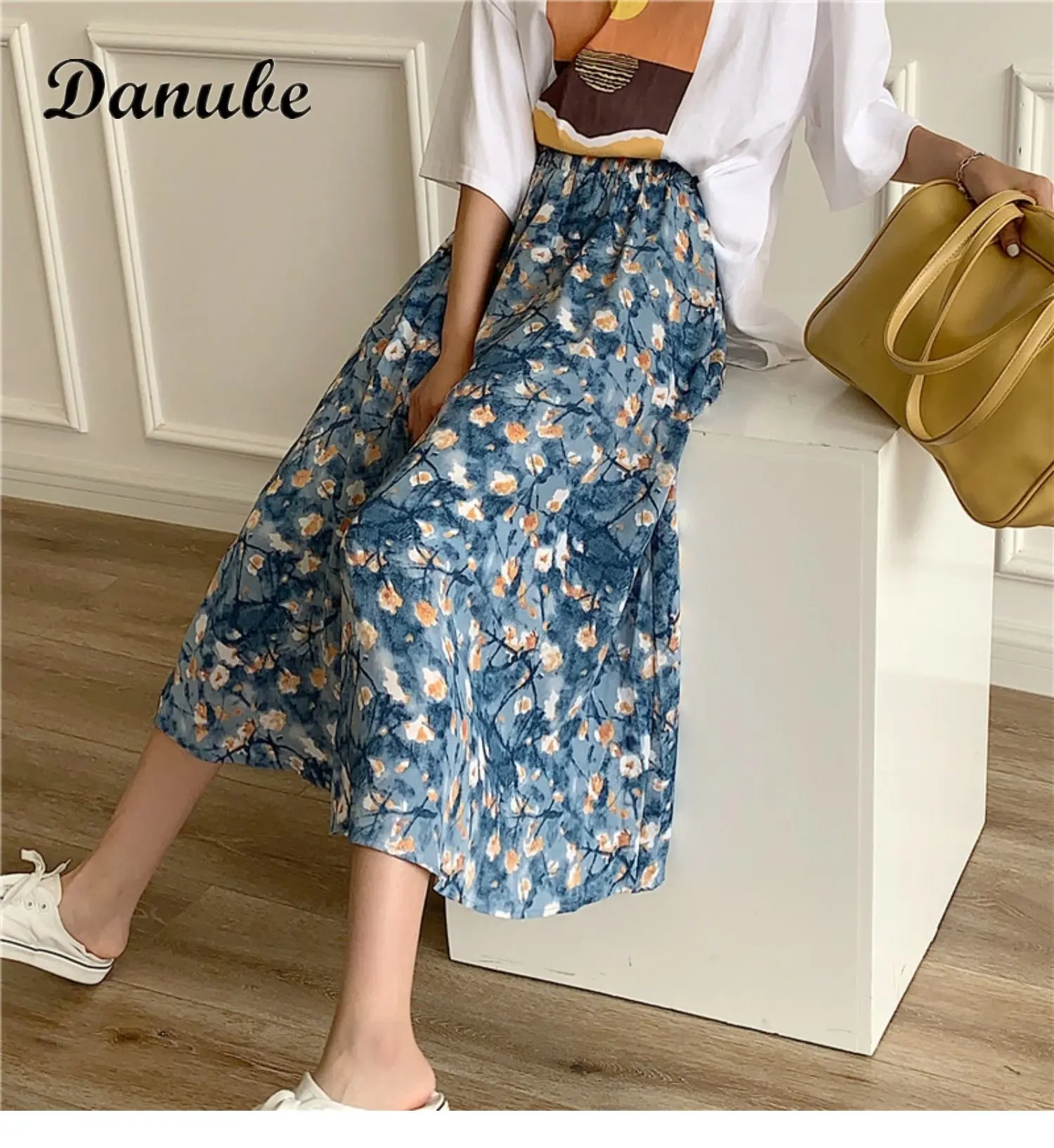 

Vintage Flower Print Blue Long Skirts Women Spring Elegant Elastic Waist Pleated Skirt Female Street Casual Holiday Beach Skirts