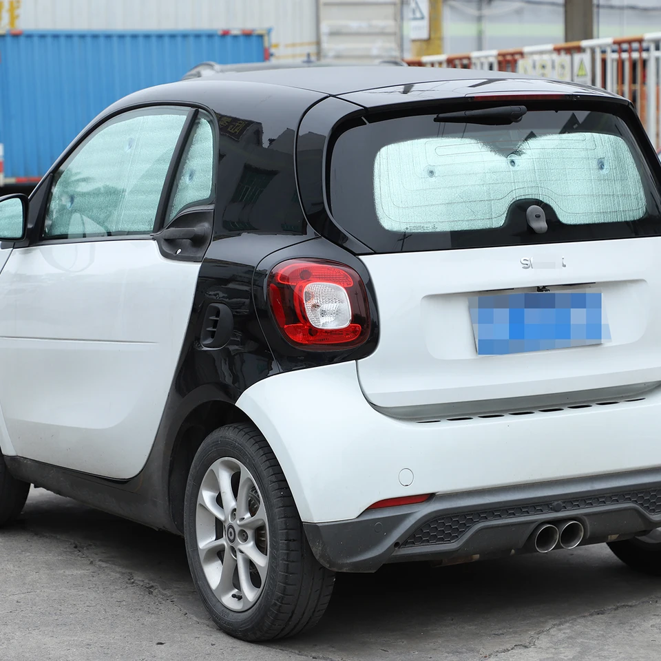 DIYUCAR Parasole Parabrezza Auto Per Smart 453 Fortwo Forfour 2015-2021 – Protezione Solare Pieghevole, Blocca UV 99%, Mantiene L'Abito Fresco