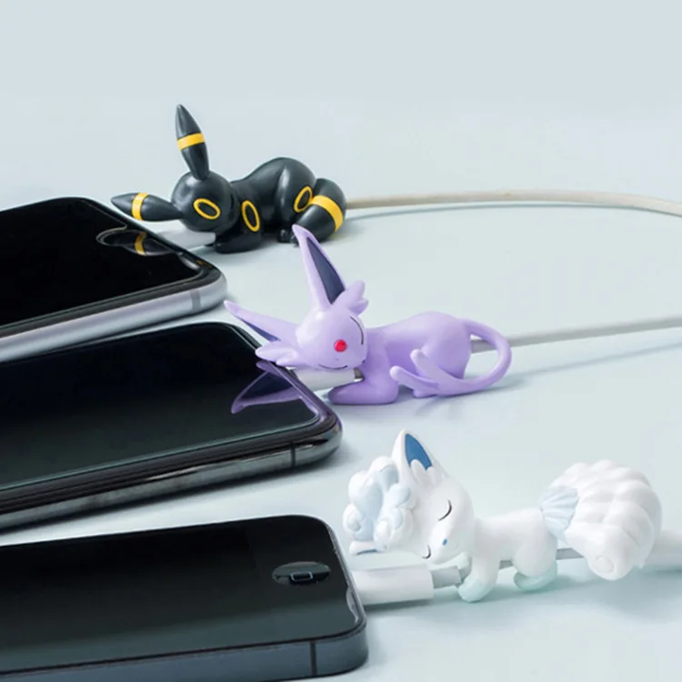 Pokémon kiegészítők USB Hátvéd számára IPhone Vezeték Gúnyrajz Szobrocska Hátvéd számára töltő Anime toys pikachu eevee squirtle