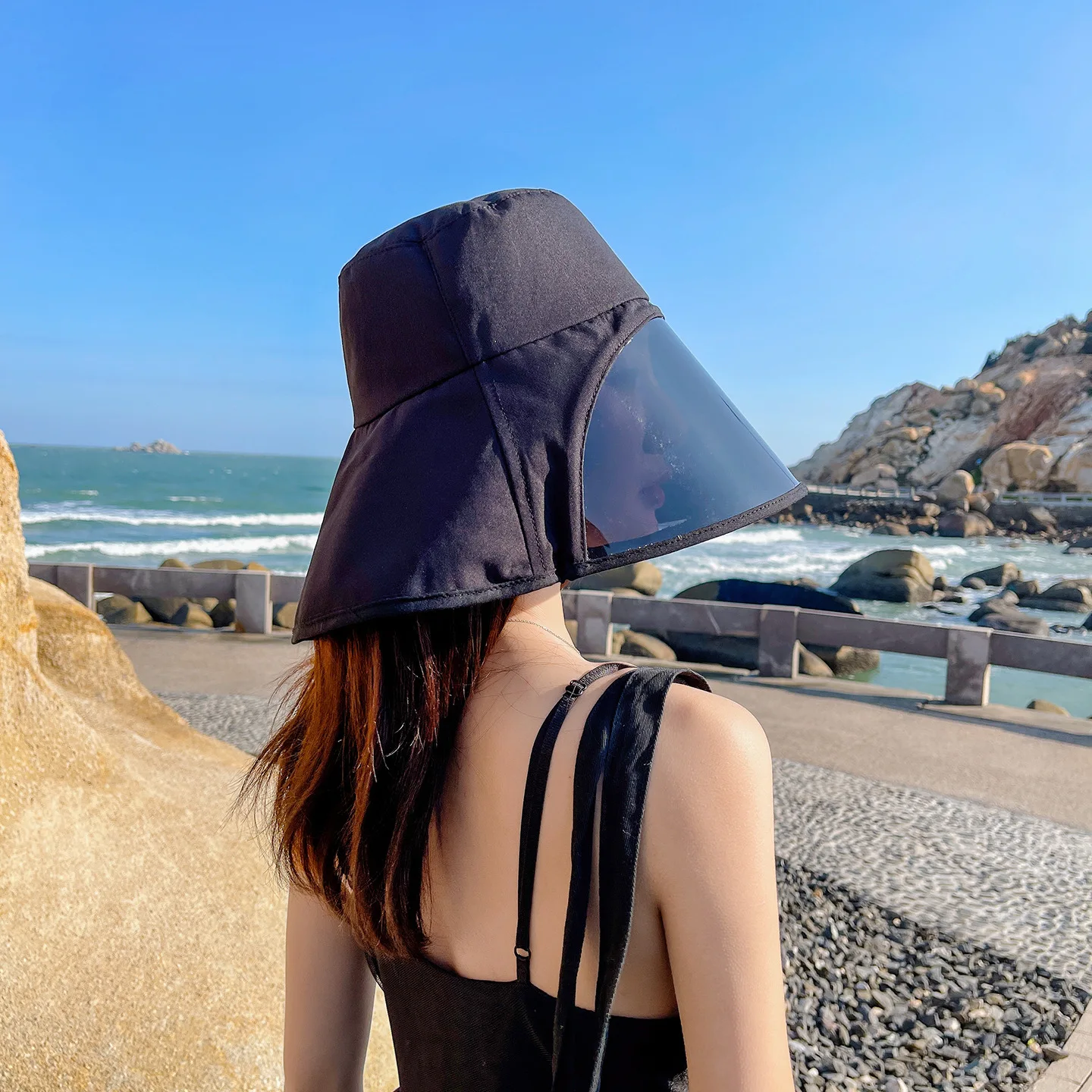 Breitkrempiger Bucket Hat mit Vollgesichtsschutz für Damen, Sommer-Strandhut mit UV-Schutz, Visierklappe, Fischerhut für Outdoor-Sport – Detail 2