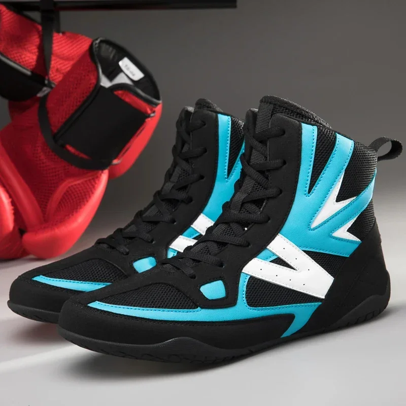 Men Luxury Boxing Sneakers Outdoor Light Weight Wrestling Sneakers Anti Slip Wrestling Shoes Professional Boxing Shoes