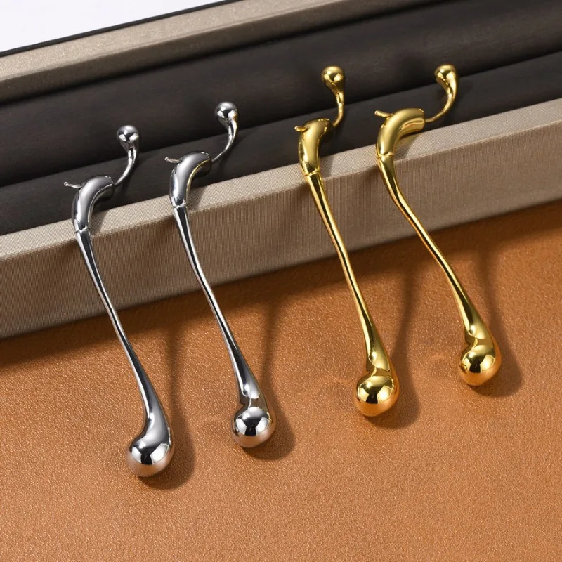 

2024 Design French minimalist women's stainless steel jewelry long flowing curve minimalist gold-plated drop earrings