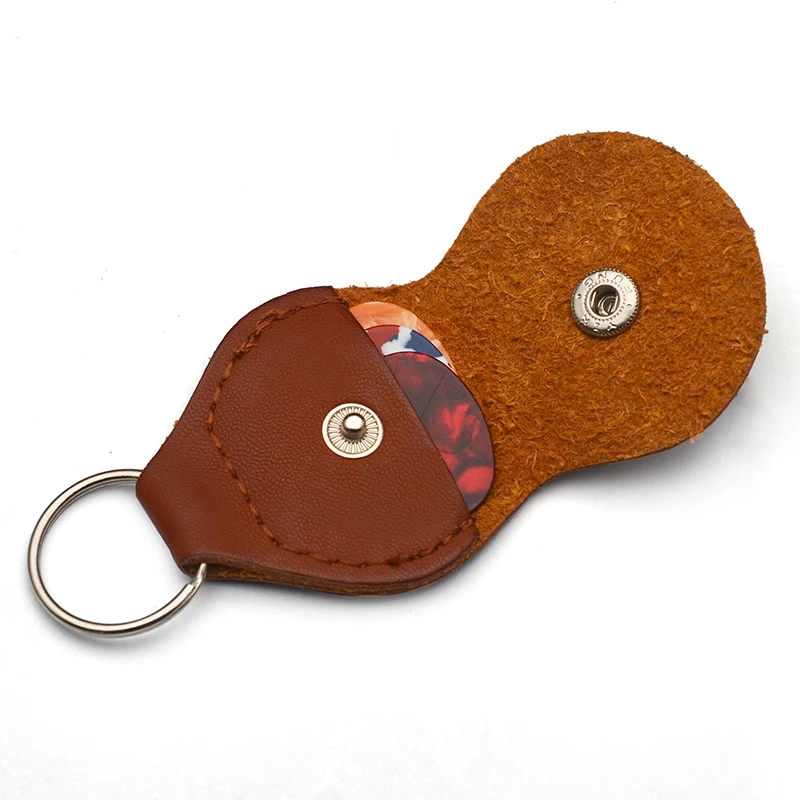 Guitar Picks 2Pcs 6 + 2 Guitar Pick Holders Plectrums Bag Mediator Bank Made of PU Leather