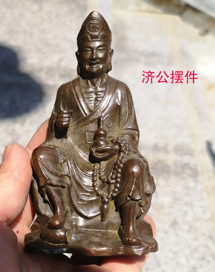 

Imitation copper Jigong Living Buddha Daoji Zen Master Descending Dragon Arhat god statue antique