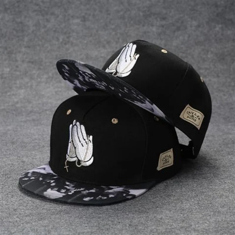 Luxury Snapback Baseball Cap – Unisex Adjustable Hat 2