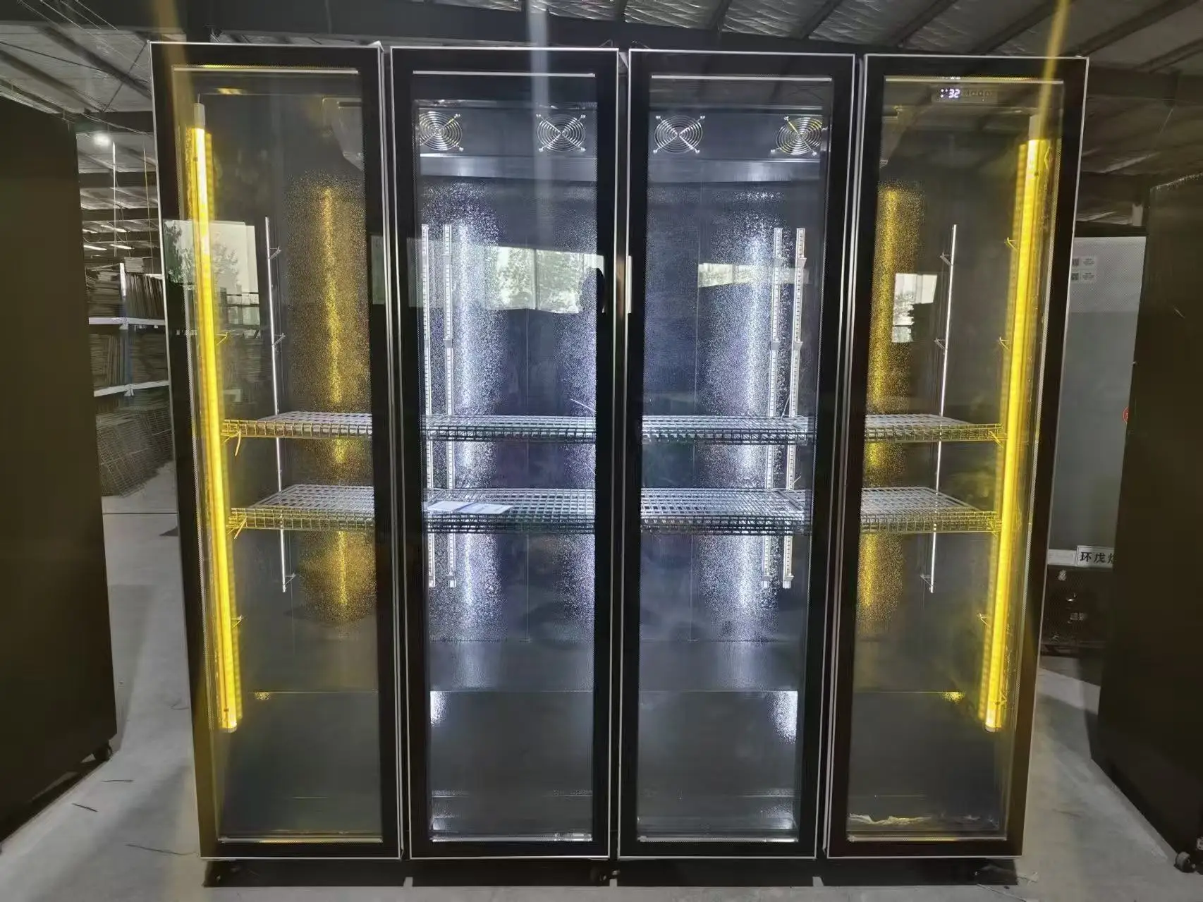 Black Vertical Glass Doors Display Cooler Single-Temperature LED Light Open Door Type Supermarket Bar Chiller