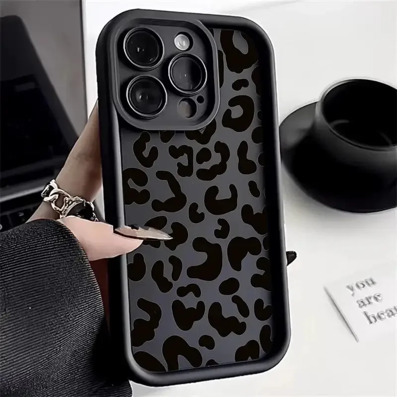 Chic Retro Black Leopard Print Phone Case Cover