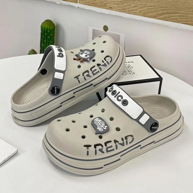 Women's Summer Outdoor Beach Shoes Big Toe Holey Sandals Wrapped Slippers