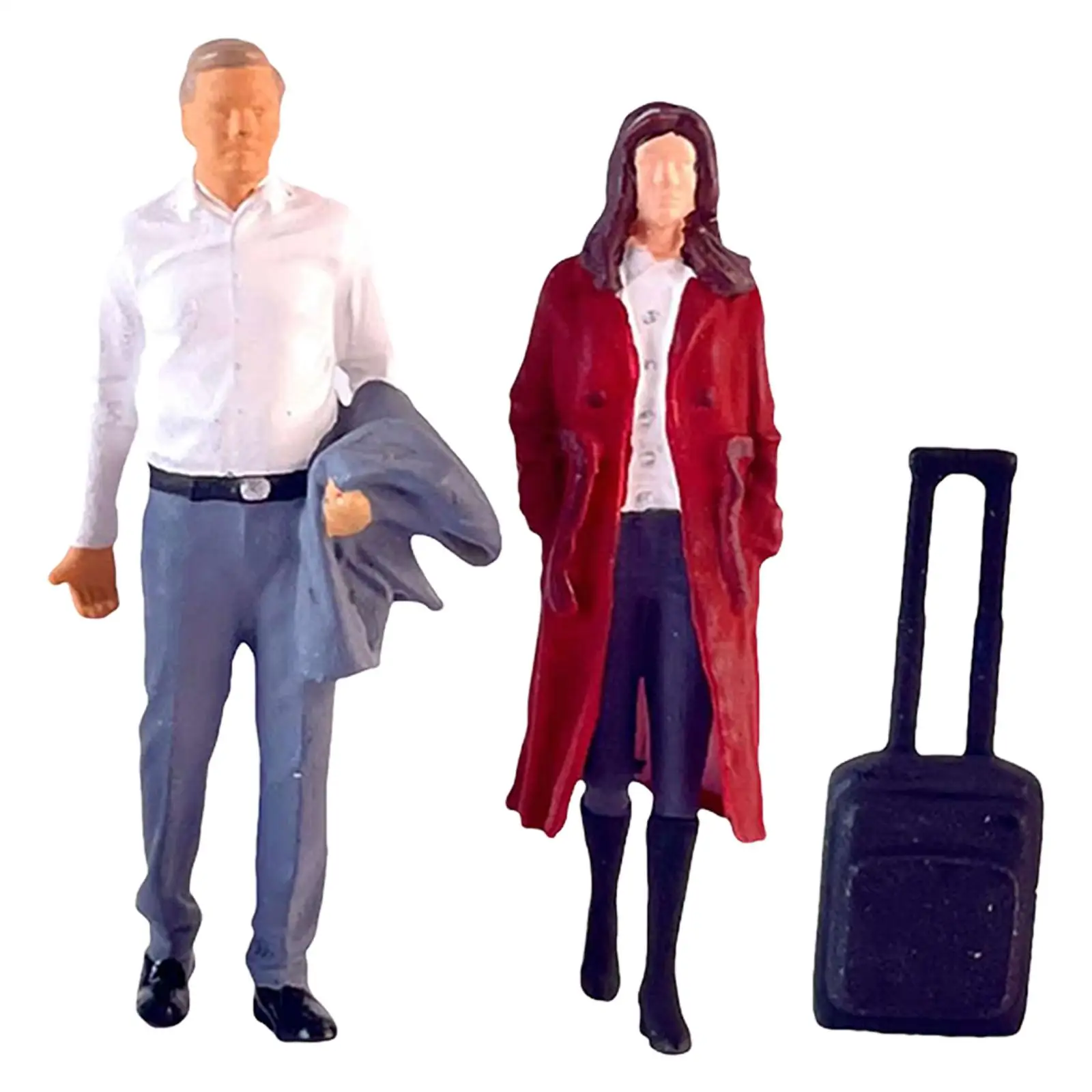 2Pcs 1/64 Women and Men Figures with Suitcase Model Sand Table Layout Decoration Collections S Gauge Resin Figurines Decor