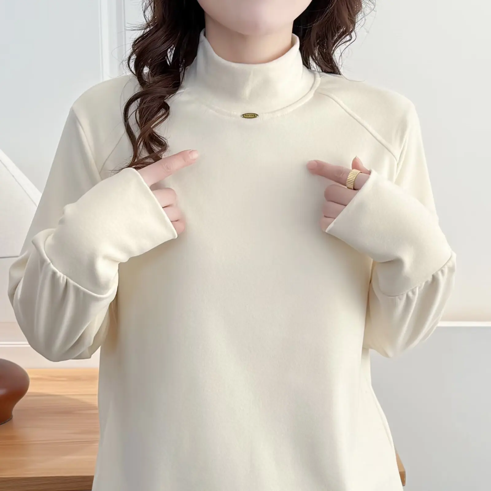 XXXXL Fashion Plus Size Women's T-Shirt Autumn And Winter New double-sided Fleece Warm Thickened Long Sleeved Inside Tops 891