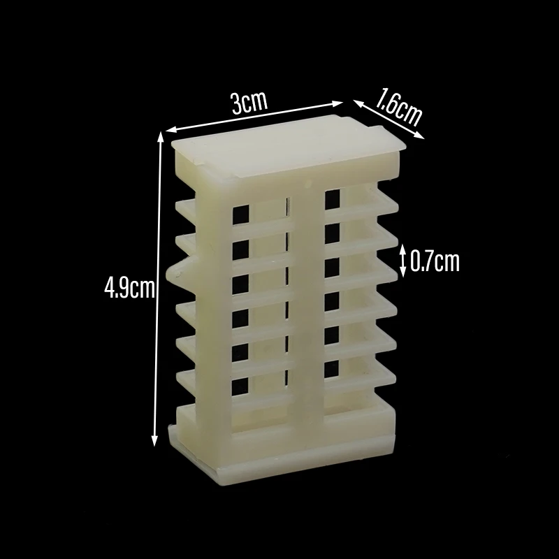 10 pcs Plastic Bee Queen Cage White Safety Mutil-functional Stretch Hutchs Tools Beekeeping Supplies Tool