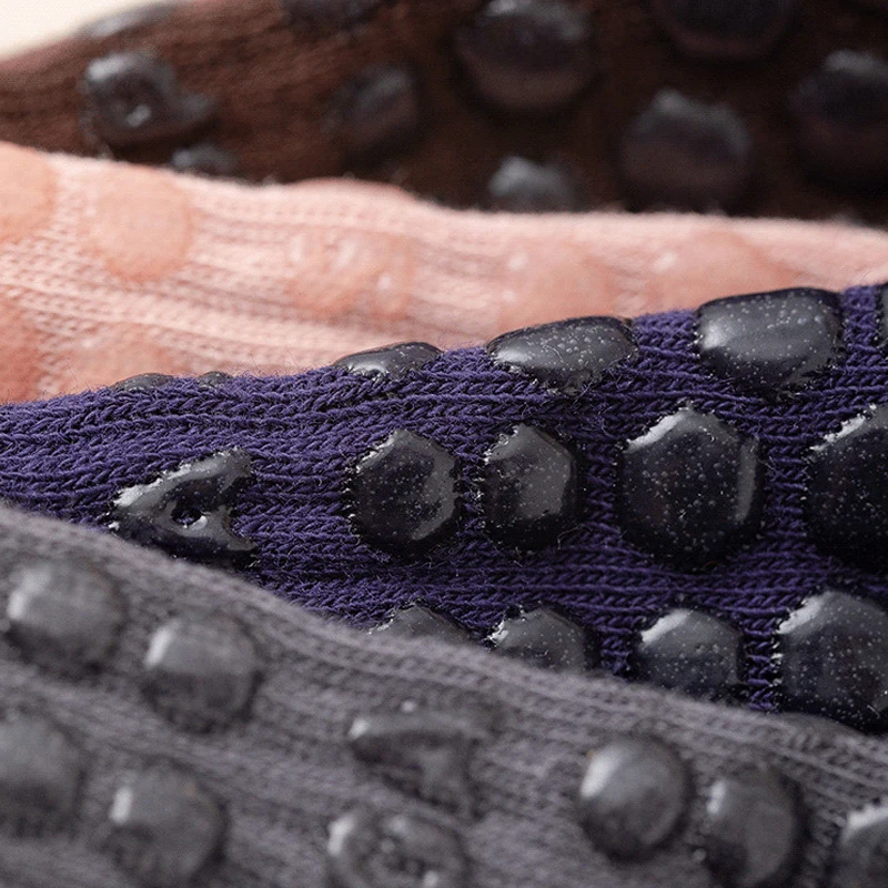 1/4Pairs Yoga Socks Women Non Slip Silicone Mid-tube Pilates Socks Breathable Sweat Absorb Indoor Fitness Sport Running Socks