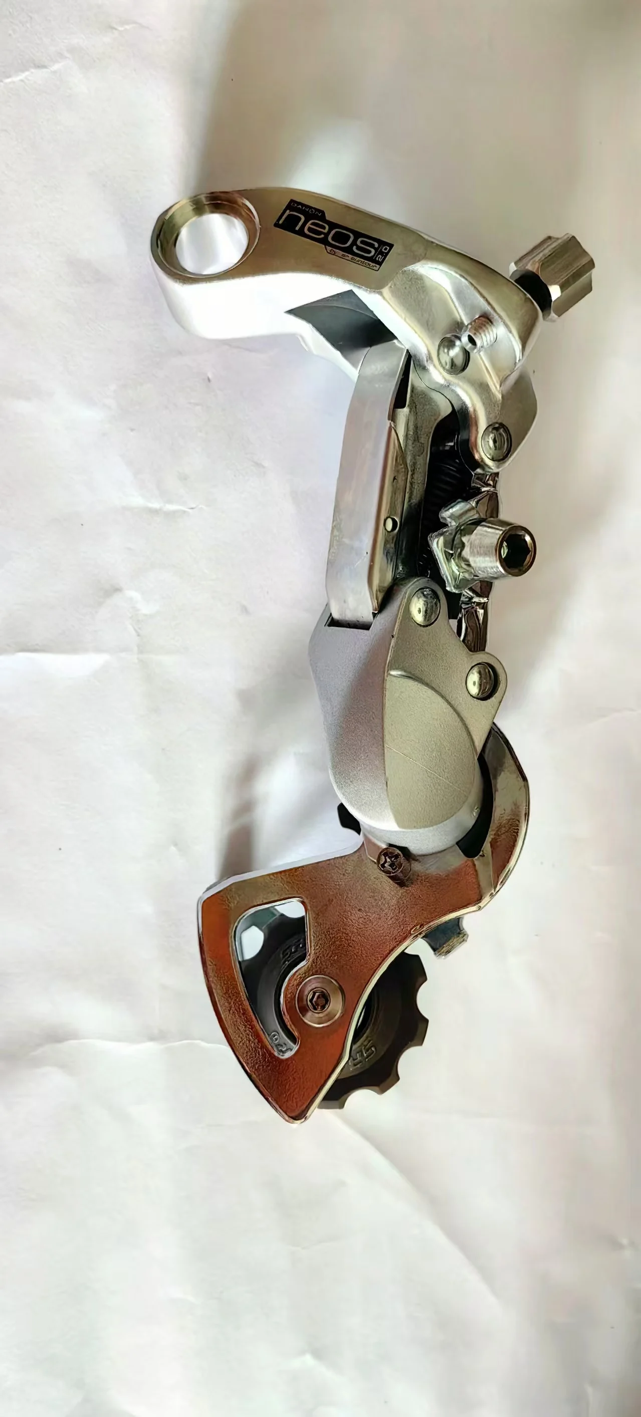 Folding Bike Neos 2.0 SR Suntour Short Cage Rear Derailleur Rapid Rise 7 Speed new old in stock