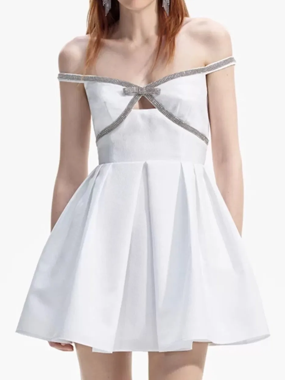 

Женское белое мини-платье, милое летнее платье без рукавов с вырезом лодочкой и бусинами, 2024