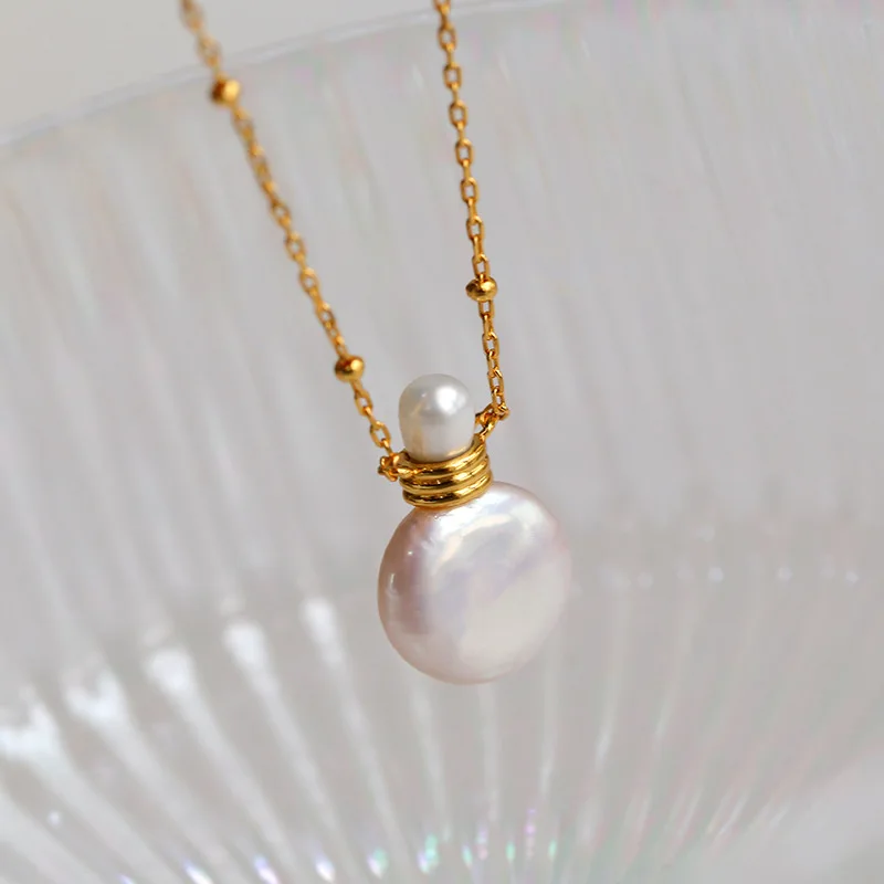 

LONDANY earrings European and American Pearl perfume bottle necklace elegant clavicle chain freshwater pearl necklace