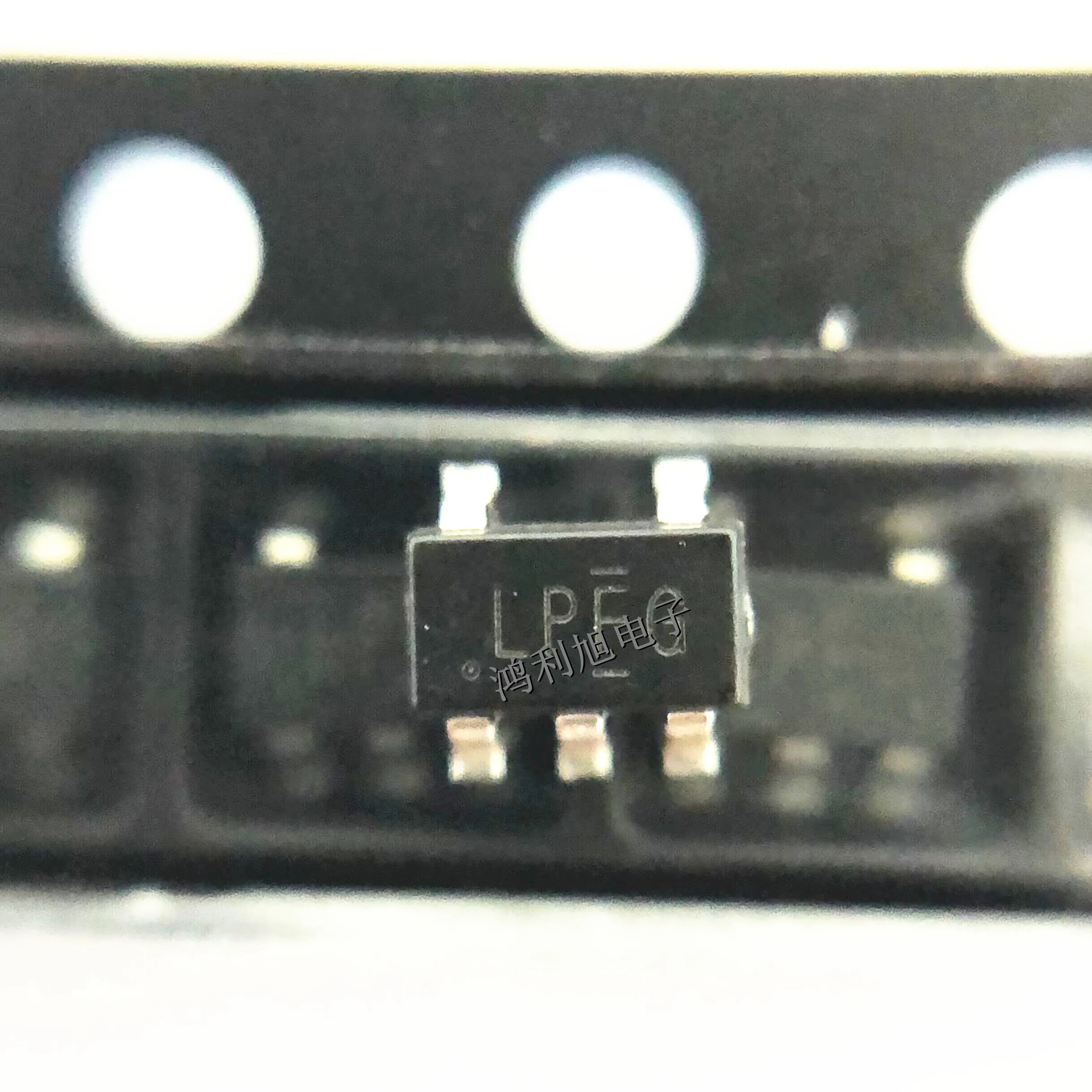 LP2985-33DBVR 마킹 LPFG LDO 레귤레이터, Pos 3.3V, 0.15A, 5 핀 SOT-23 T/R, 로트당 10 개