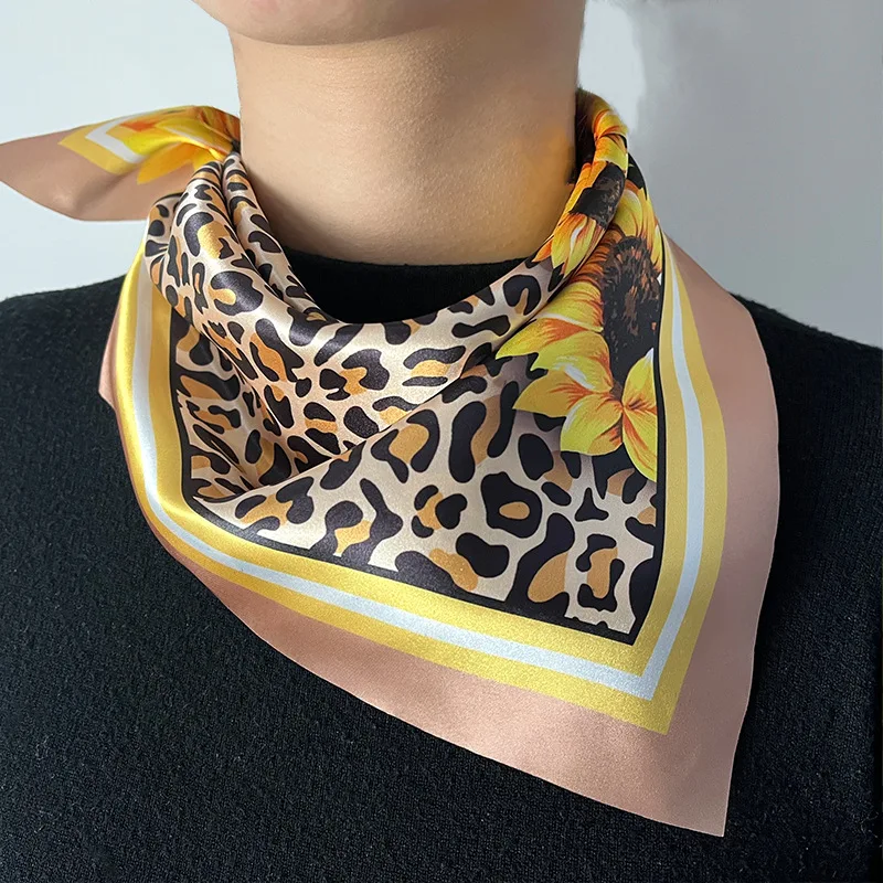 

Европейский и американский шарф с перекрестными краями, шарф с подсолнухами и леопардовым принтом, Модный женский шелковый шарф с принтом