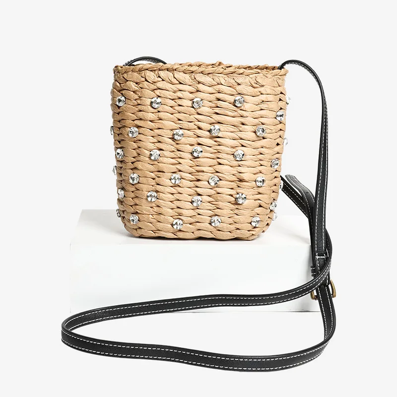 Diamond Woven Straw Bag Summer Travel Beach Bags for Women Handbags 2025 Bohemian Clip Shoulder Crossbody Bag Knitted Clutch NEW