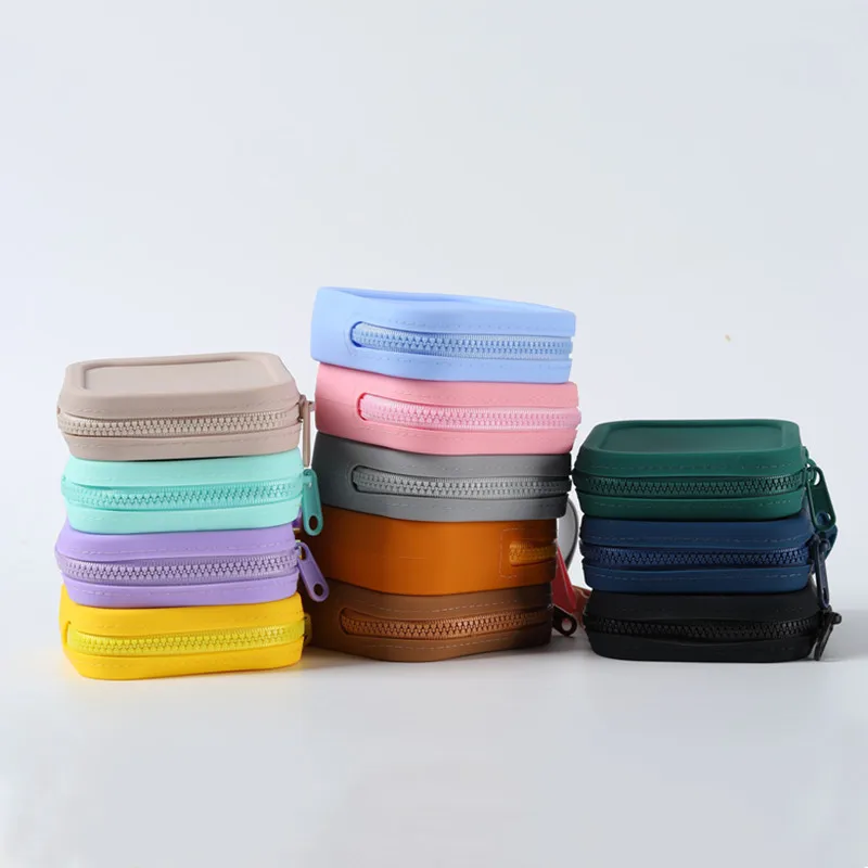 Free Name Printing Surprise Gift Storage Box Silicone Pouch More Thoughtful and Unique Personalized Gifts for Boys and Girls