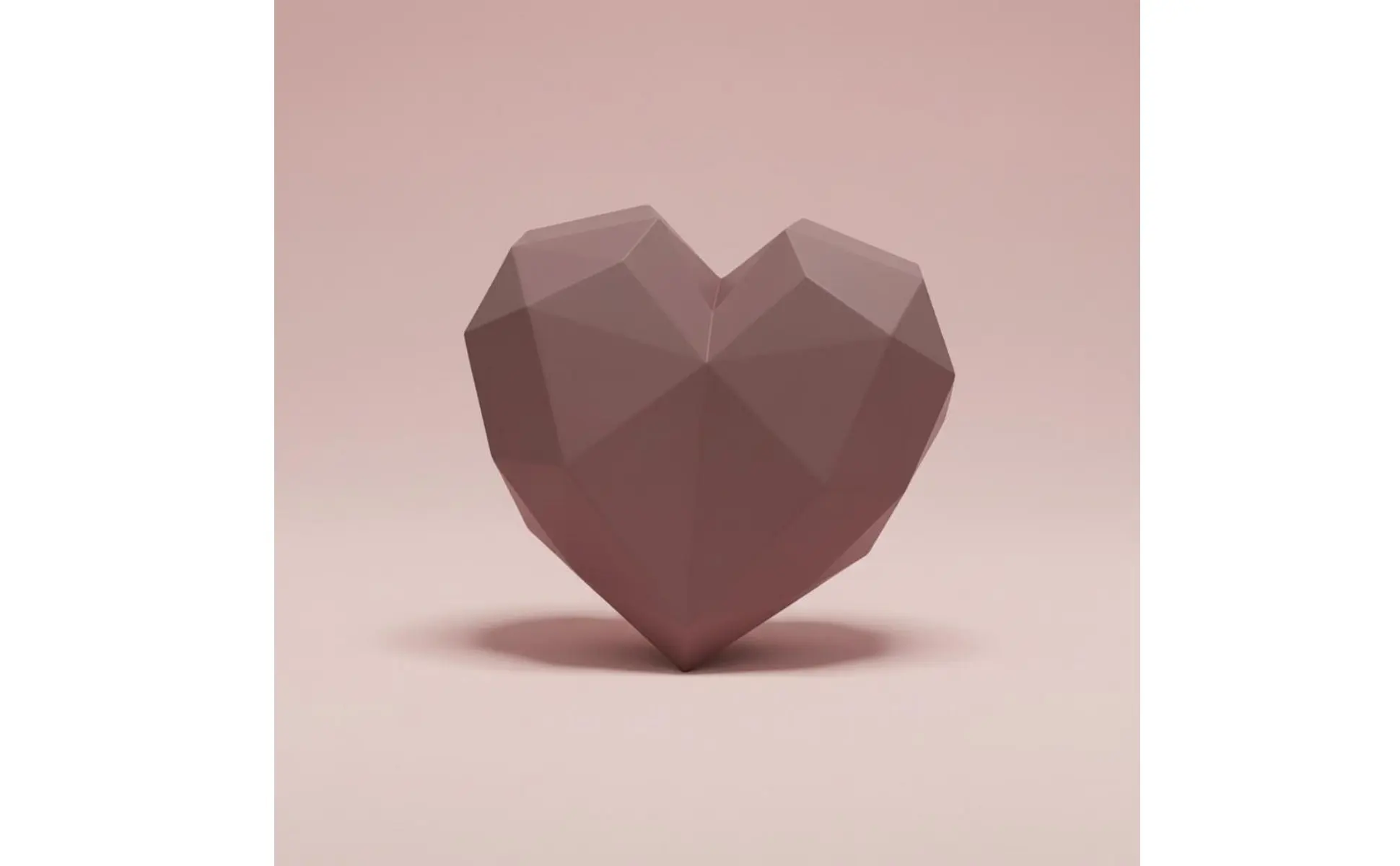 Heart Shaped Gift Box Waterproof Plastic Flower Box Faceted Design Flower Container Recyclable for Partners, Anniversary