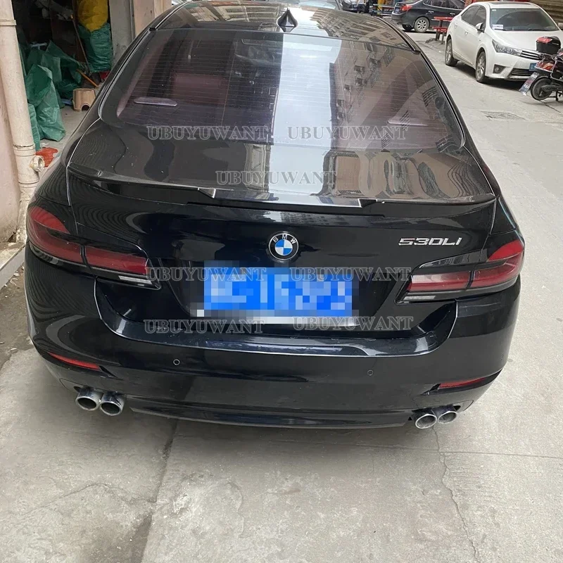 Per Bmw Serie 5 F10 Spoiler M4 / P Style Carbon Look Ala Posteriore 2010-2017 F10 F18 Spoiler Roof Wing Accessori Sportivi Kit Carrozzeria