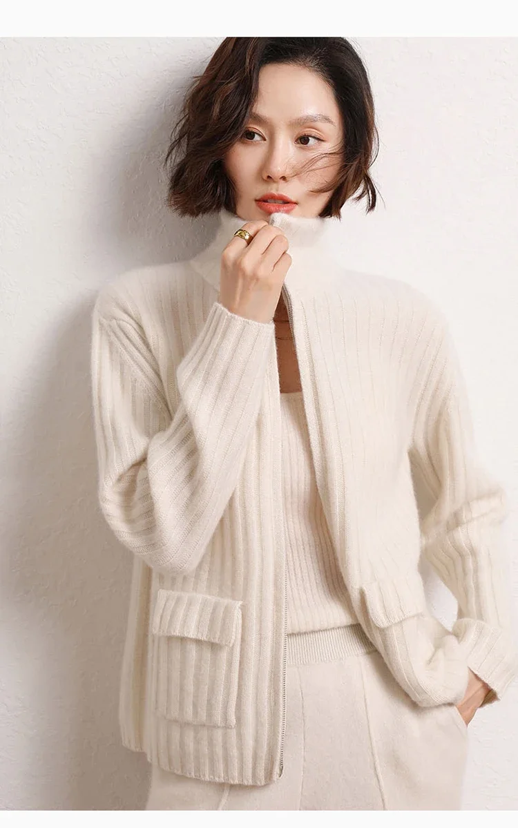 Pull en laine Banana Republic taille M sur Gens de Confiance