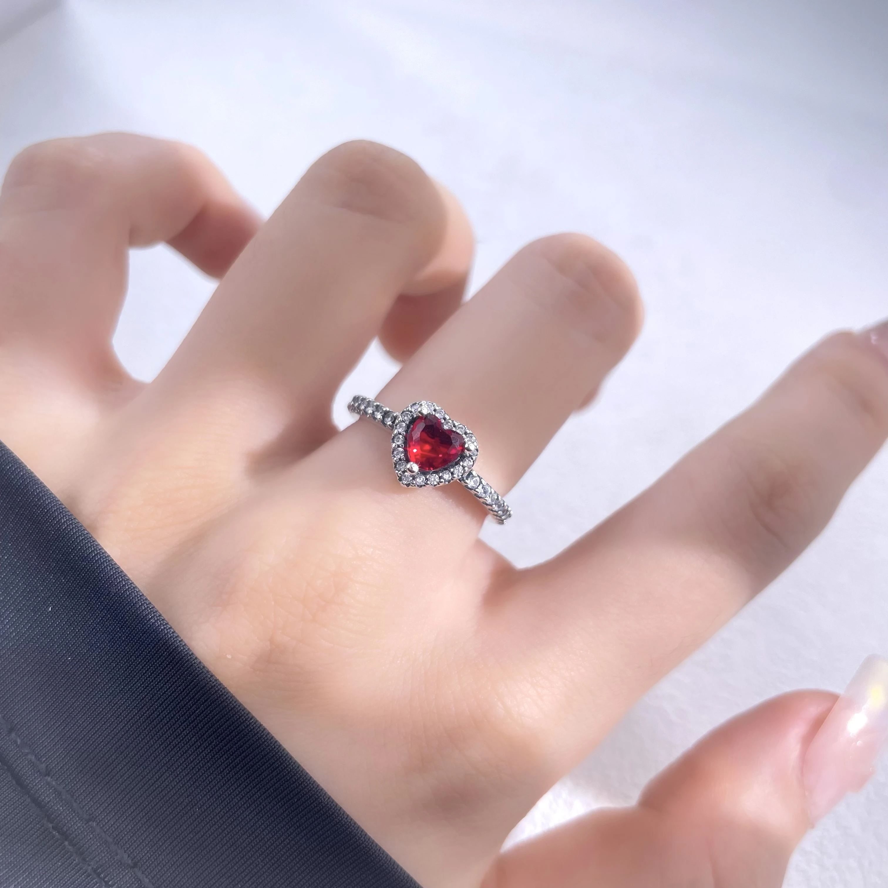 Romantic 925 Sterling Silver Sparkling Pav&eacute; Zircon Elevated Red Heart Crystal Ring DIY Women Wedding Party Jewelry Gift Making