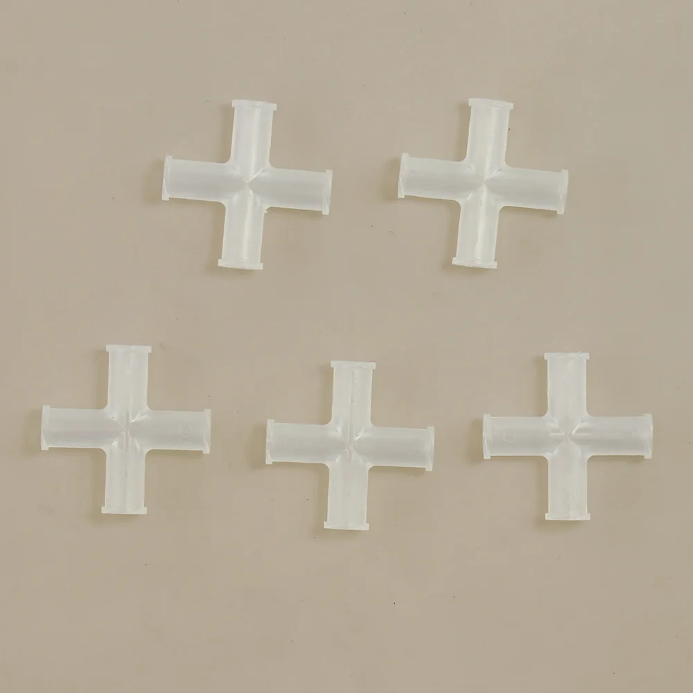 3 4 Three Way PP Tee Female Luer Connector T-Shaped Coupling Piece